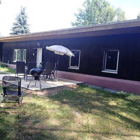 Bungalow Im Gruenen Am Waschsee Mechow  Exterior foto